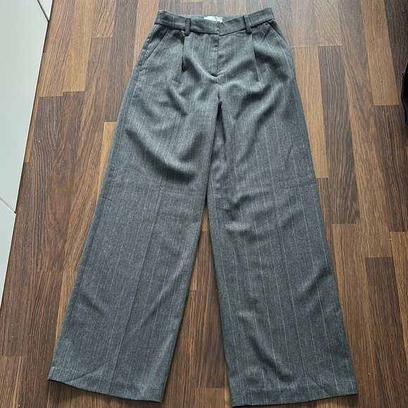 Dress pants - Picture 2 of 6